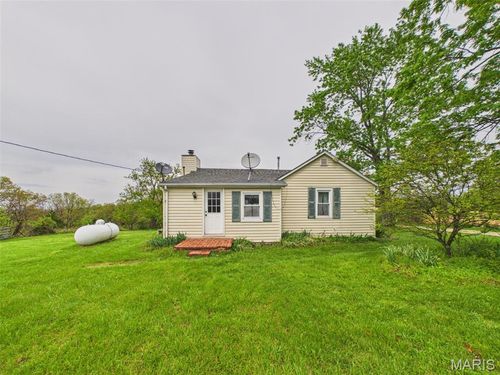 310 Boone Creek Ln, Sullivan, MO, 63080-3736 | Card Image