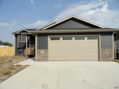 4032 Altor Ln, RAPID CITY, SD, 57703-2122 | Card Image