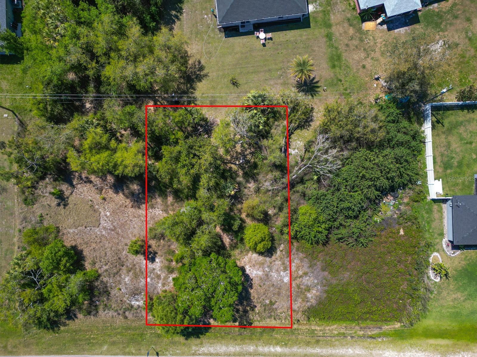 Land in NORTH PORT