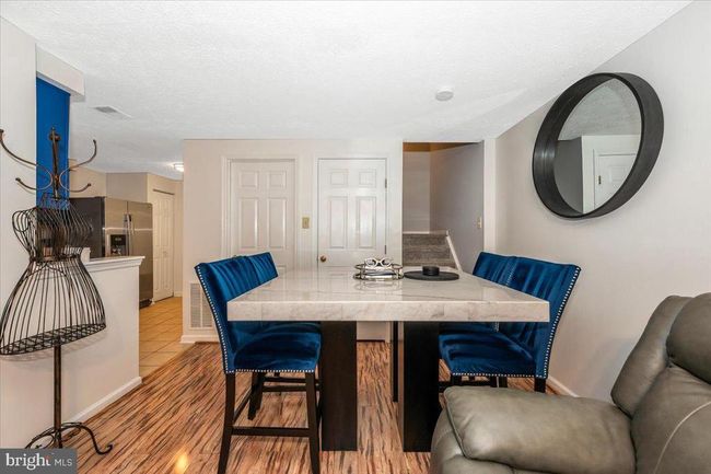 558 Hollyberry Way, Townhouse with 3 bedrooms, 3 bathrooms and null parking in FREDERICK MD | Image 22