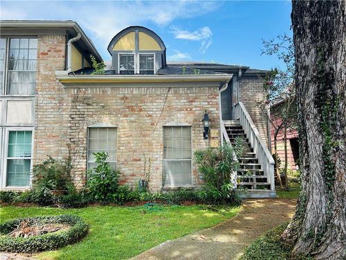 27-7 Heritage Ln, New Orleans, LA, 70114-6728 | Card Image