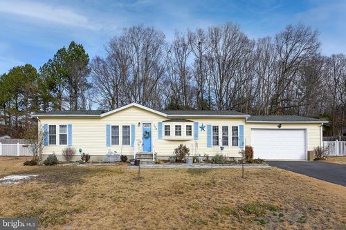 114 E Holly Dr, Lincoln, DE, 19960-9674 | Card Image