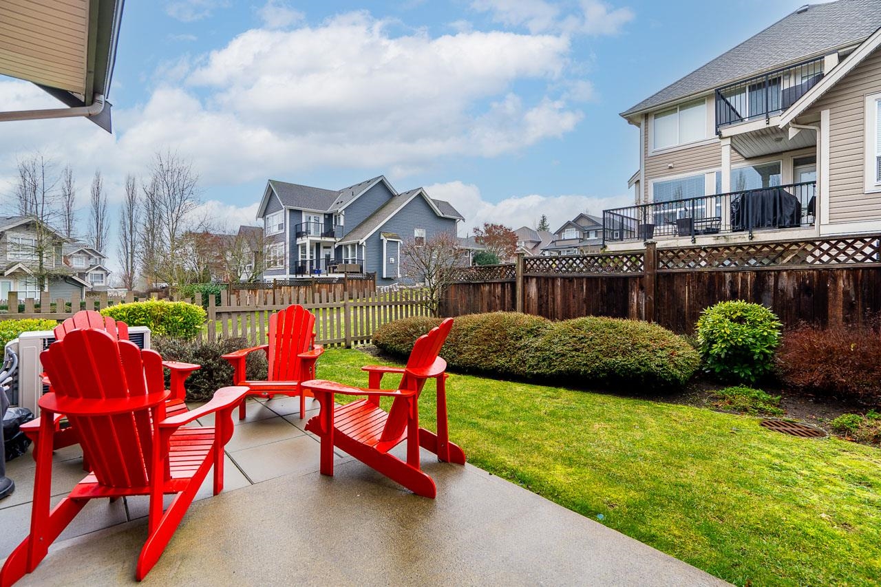 4 - 7848 170 Street, Townhouse with 3 bedrooms, 2 bathrooms and 4 parking in Surrey BC | Image 25