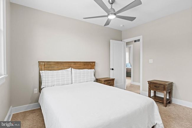 506 W High St, House other with 3 bedrooms, 2 bathrooms and null parking in CARLISLE PA | Image 25