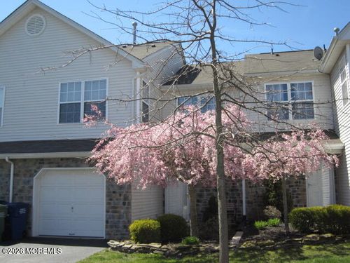 8 Nutmeg Ct, Tinton Falls, NJ, 07753-7021 | Card Image
