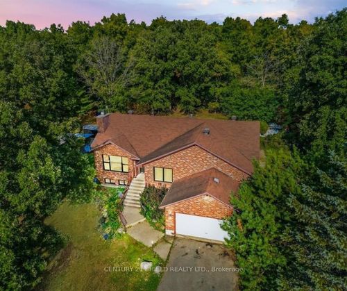 4555 Glen Roy Rd, Green Valley, ON, K0C1L0 | Card Image
