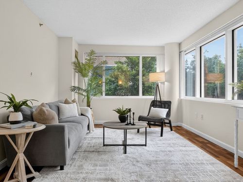 apt-222-12-8-12 Museum Way, Cambridge, MA, 02141-1888 | Card Image