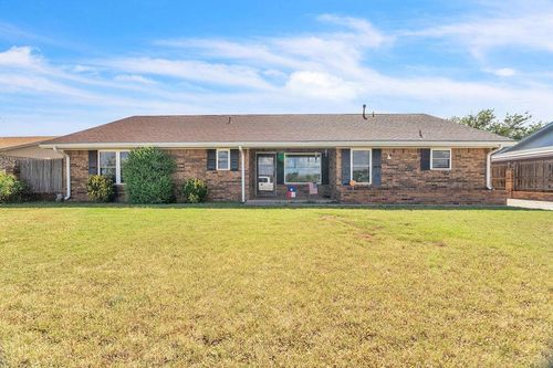 3612 Parkway Rd, Big Spring, TX, 79720-6827 | Card Image