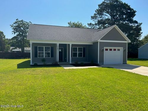 501 Parkway Ct, Jacksonville, NC, 28540-6926 | Card Image