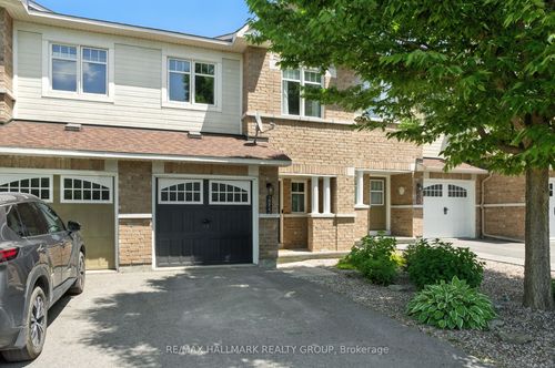 2253 Marble Cres, Rockland, ON, K4K0G9 | Card Image