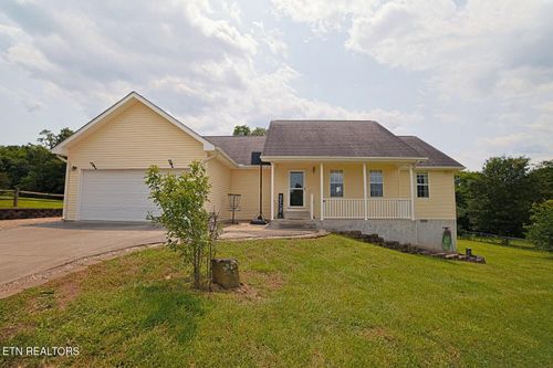 773 Harvest Meadows Dr, Kodak, TN, 37764-1776 | Card Image