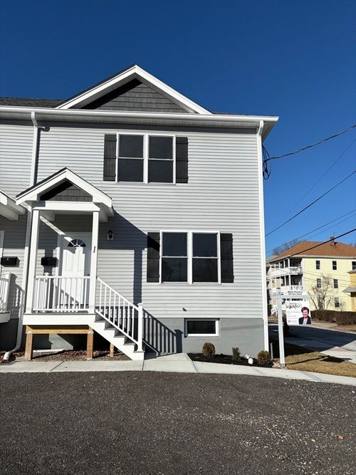 1-184 Avenue C, Woonsocket, RI, 02895-6209 | Card Image