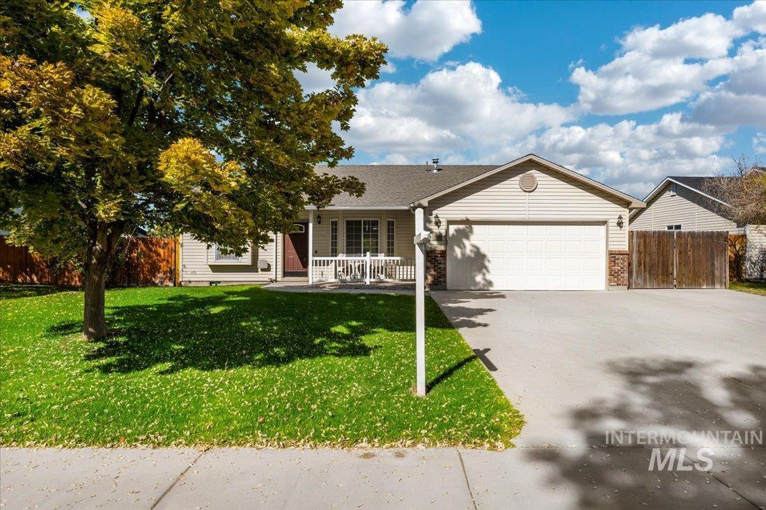 Blaine Ave, Nampa, ID 83651