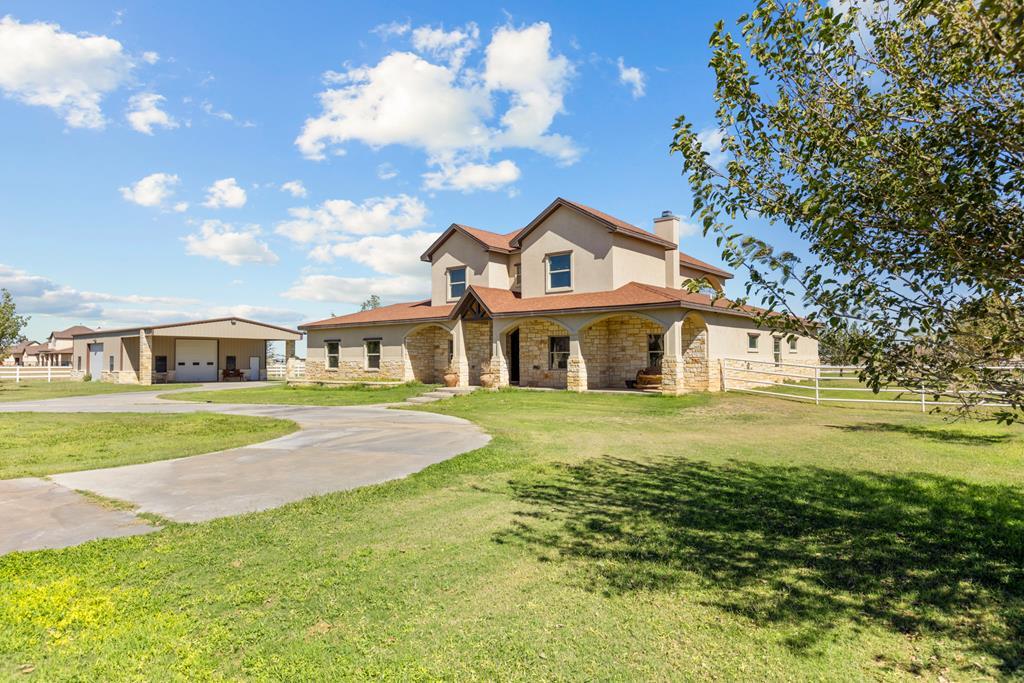 Dogwood Ave, Gardendale, TX 79758