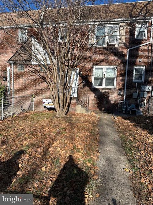 508 Pfeiffer St, Camden, NJ, 08105-2719 | Card Image