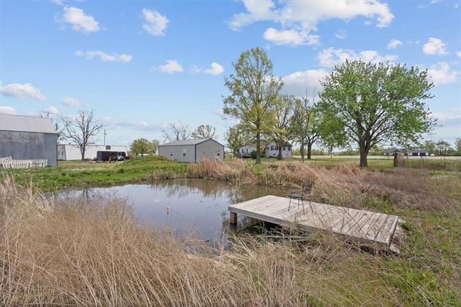 33910 E State Route Vv, House other with 3 bedrooms, 1 bathrooms and null parking in Pleasant Hill MO | Image 4
