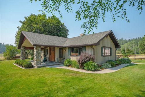 10303 E Woolard Rd, Colbert, WA, 99005-9582 | Card Image