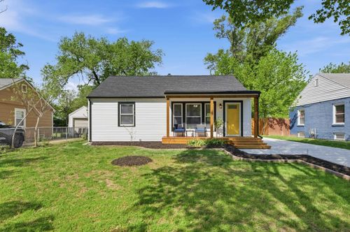 1433 N Fountain St, Wichita, KS, 67208 | Card Image