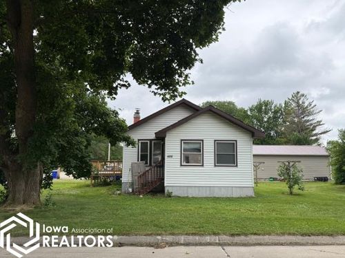 488 3rd Ave Sw, Britt, IA, 50423-1411 | Card Image