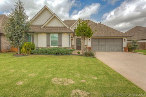 12528 S 75th Eastavenue, Bixby, OK, 74008 | Card Image