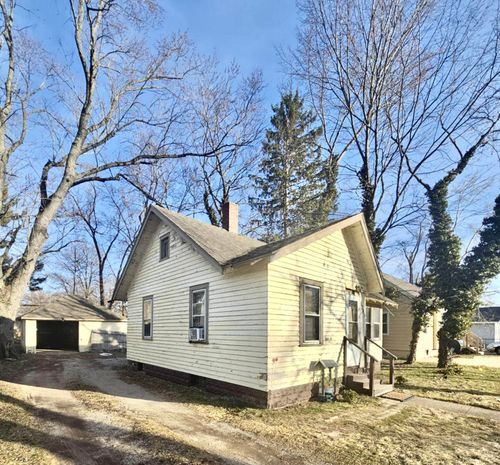 1245 Superior St, Benton Harbor, MI, 49022-5506 | Card Image