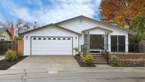8628 Fallbrook Way, Sacramento, CA, 95826-3110 | Card Image