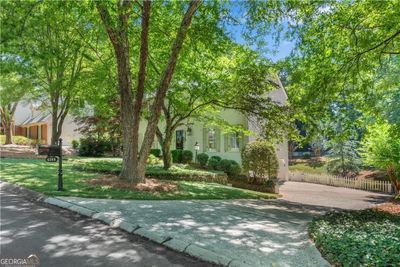 4188 Westchester Crossing, House other with 4 bedrooms, 2 bathrooms and 2 parking in Roswell GA | Image 2