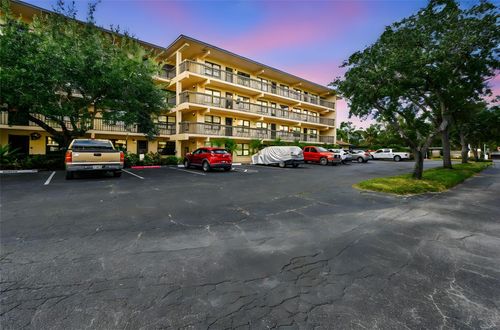 apt-h210-515 30th Ave W, BRADENTON, FL, 34205-8058 | Card Image