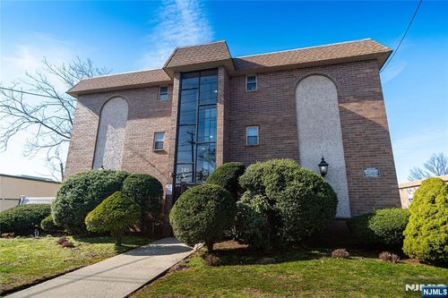 205 Bergen Tpke, Ridgefield Park, NJ, 07660-2336 | Card Image