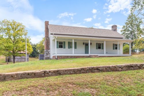 260 Old Highway 48, Charlotte, TN, 37036-6200 | Card Image