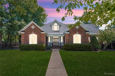 View of front of house with a lawn | Image 1