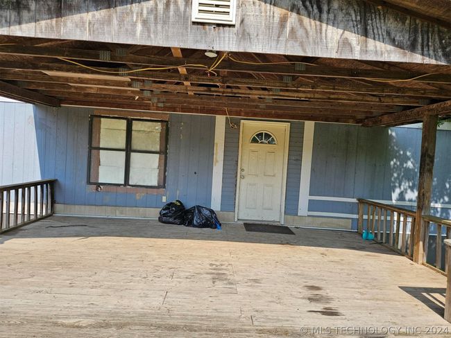 8953 N 490 Rd, House other with 3 bedrooms, 2 bathrooms and null parking in Tahlequah OK | Image 6