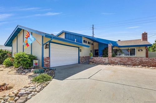 7783 Blue Lake Dr, San Diego, CA, 92119-3014 | Card Image