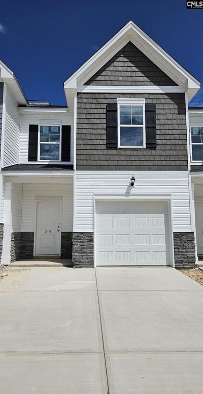 219 Sunny Hill Drive, Townhouse with 3 bedrooms, 2 bathrooms and null parking in Blythewood SC | Image 1