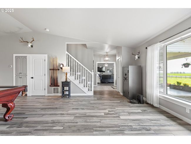 34207 Enos Dr, House other with 5 bedrooms, 5 bathrooms and 2 parking in Halsey OR | Image 16