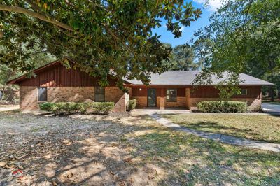 107 Quail Creek Dr., House other with 4 bedrooms, 3 bathrooms and null parking in Carthage TX | Image 1