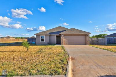 335 Foxtrot Lane, House other with 3 bedrooms, 2 bathrooms and null parking in Abilene TX | Image 1