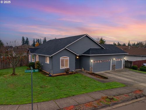 15083 Persimmon Way, Oregon City, OR, 97045-7088 | Card Image