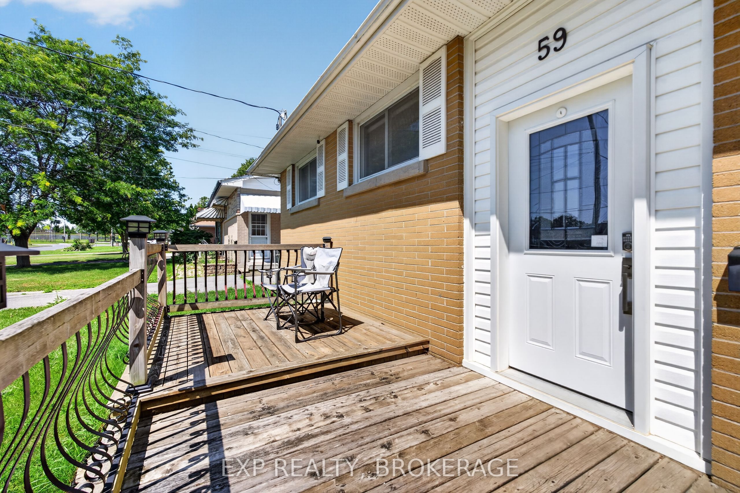 Residential in Loyalist 4