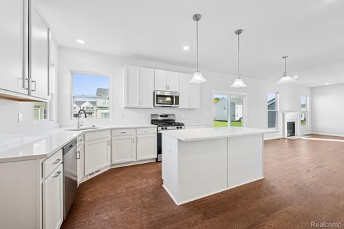 27146 Silo Dr, Saline, MI, 48176-8982 | Card Image