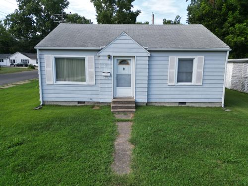 827 Yale St, MEXICO, MO, 65265 | Card Image