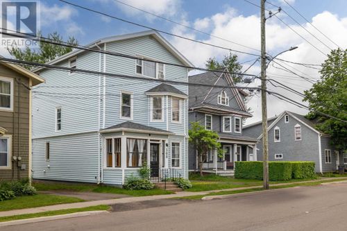 308 Fitzroy St, Charlottetown, PE, C1A1T1 | Card Image
