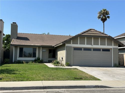 17175 Micallef St, Fontana, CA, 92336-3209 | Card Image