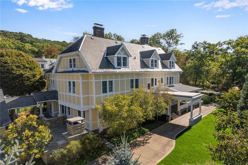 609 Academy Ave, Edgeworth, PA, 15143-1171 | Card Image