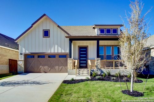 2072 Stephanie Ave, New Braunfels, TX, 78132-0193 | Card Image