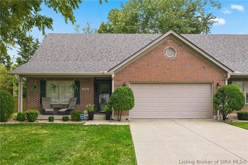 1901 Edgewood Station Dr, New Albany, IN, 47150-2660 | Card Image