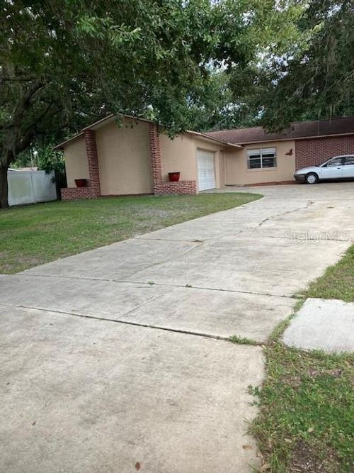 2261 Viento St, ORLANDO, FL, 32822-7944 | Card Image