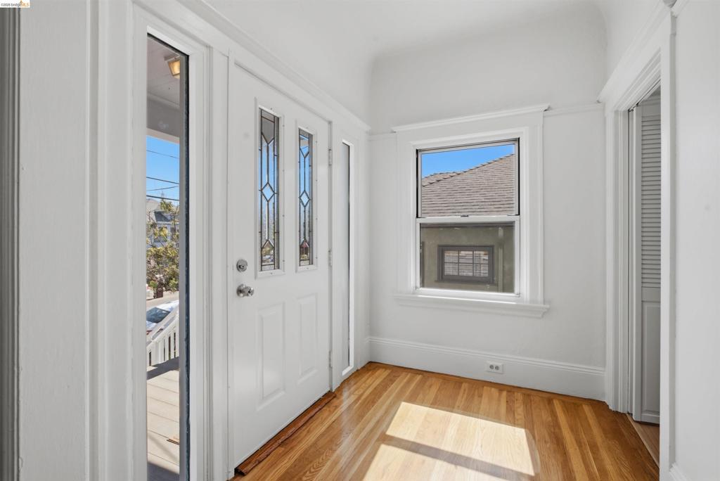 Residential Income in Oakland 4
