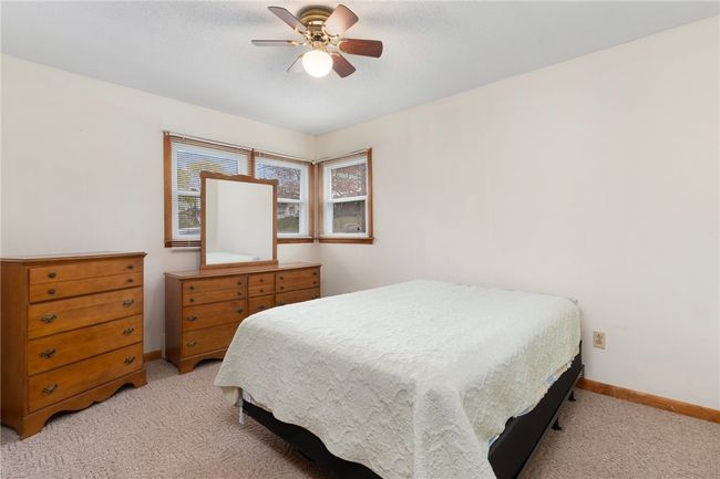70 Silver Spring Ave, House other with 3 bedrooms, 1 bathrooms and 6 parking in Riverside RI | Image 21