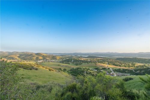 70279 Jolon Rd, Bradley, CA, 93426-9675 | Card Image